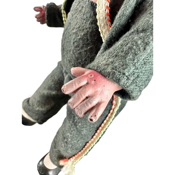 Mexican Dolls Pair in Traditional Costumes Vintage 1930s Ceramic 9" tall each - Picture 10 of 16